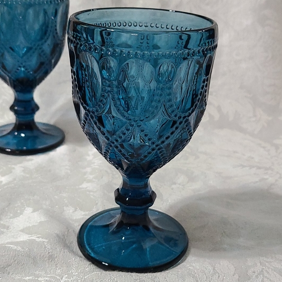 Gorgeous VTG Goblets - Picture 2 of 16